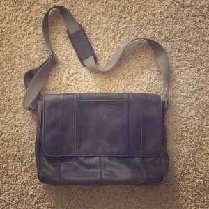 Black Rivet Distressed Leather Messenger Bag